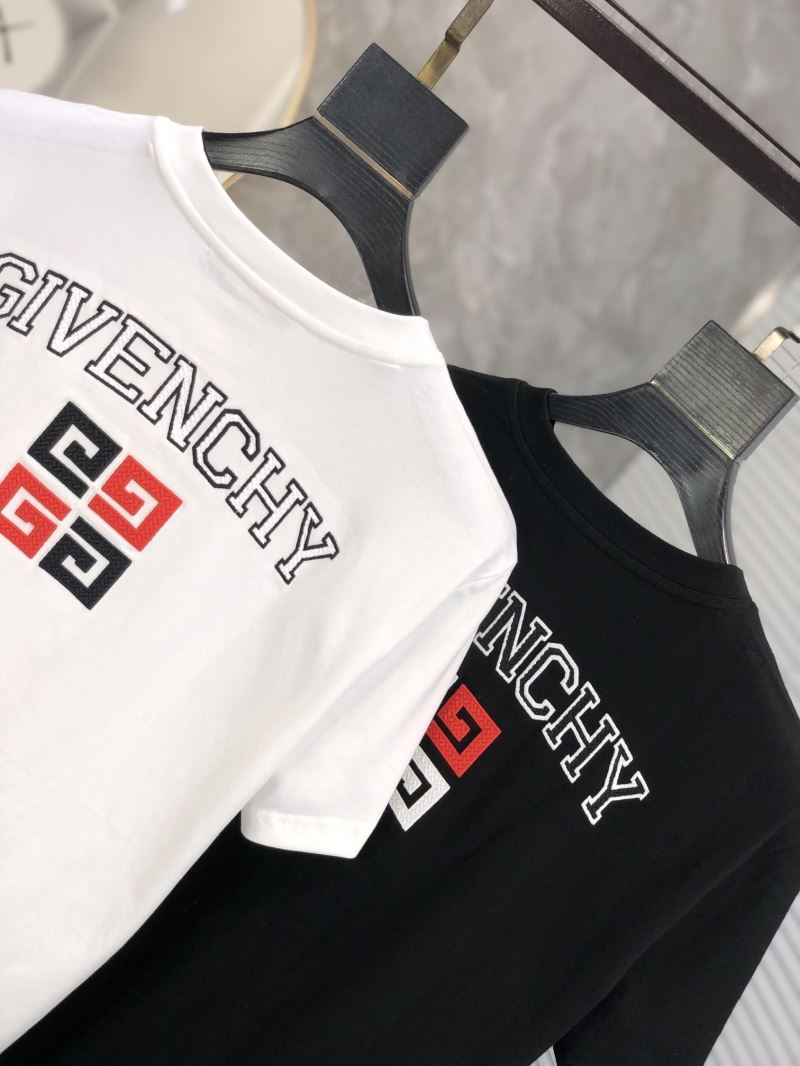 Givenchy T-Shirts